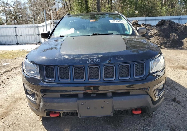 Jeep Compass cena 34000 przebieg: 96686, rok produkcji 2018 z Suchedniów małe 79